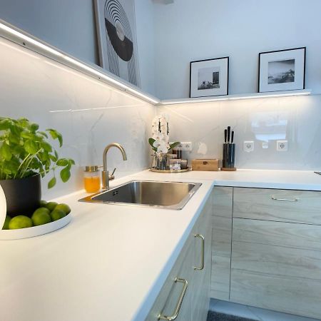 M-Style 04 Apartment Mit Balkon Und Gasgrill, 24H Self-Check-In, Free Parking, Netflix Nuremberga Exterior foto